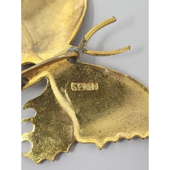 Damascene Butterfly Stick Pin With Faux Pearl Accent Gold Tone Filigree Design - Picture 6 of 7